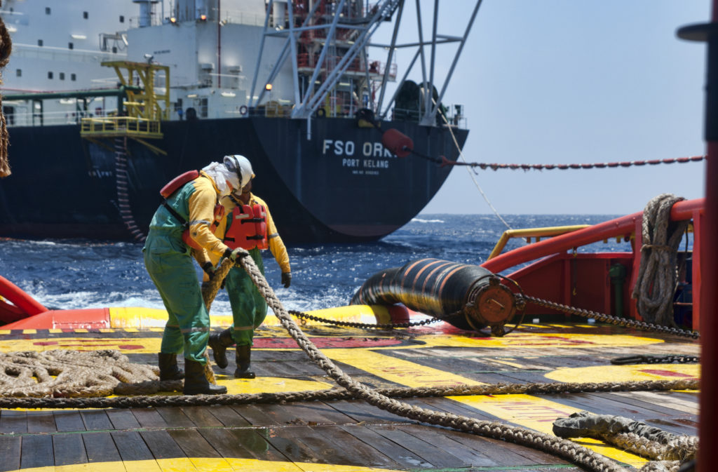 OCIMF Mooring Load Analysis during Ship to Ship Transfer Operations ...